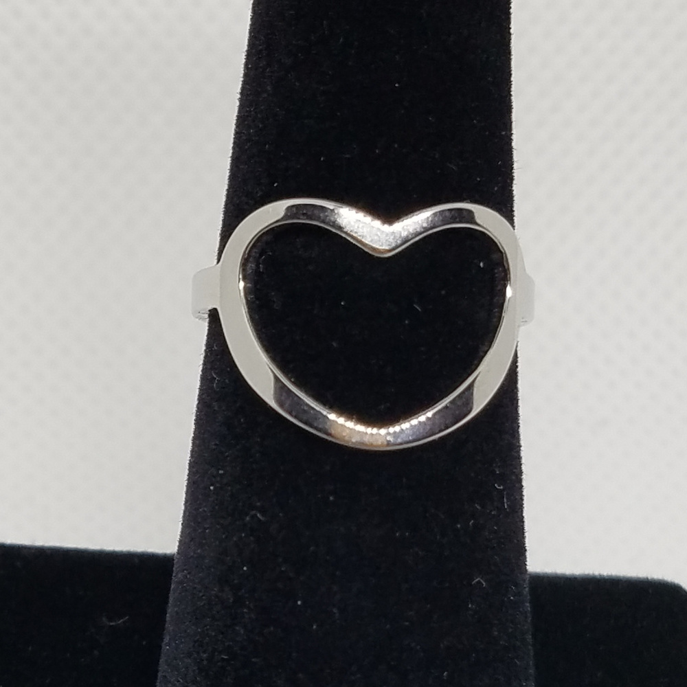 Silver Open Heart Ring w/ "Best Friend" Inscribed